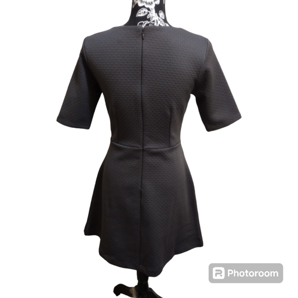 Banana Republic PinDot Pattern Dress - Picture 8 of 9